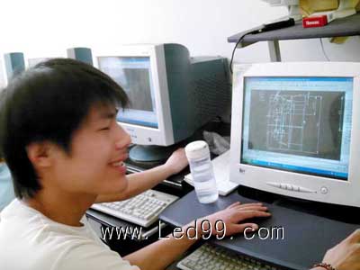 2005年吴建军上海依拓服装有限公司工作照(图12)